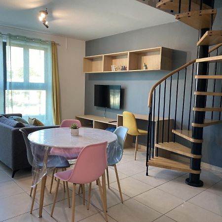Appartamento Loft Dionysien De Standing Saint-Denis Esterno foto