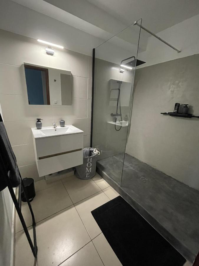 Appartamento Loft Dionysien De Standing Saint-Denis Esterno foto