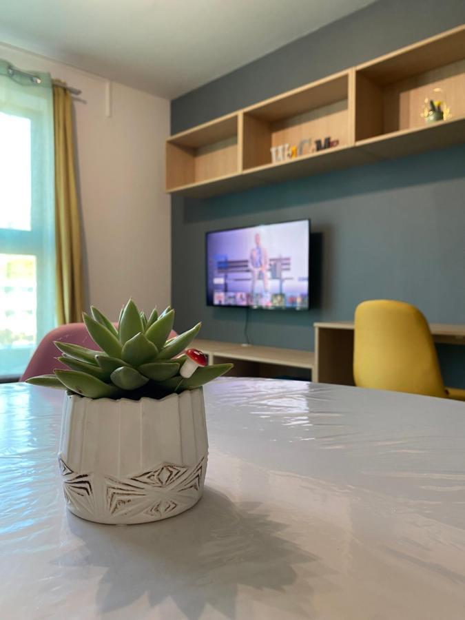 Appartamento Loft Dionysien De Standing Saint-Denis Esterno foto